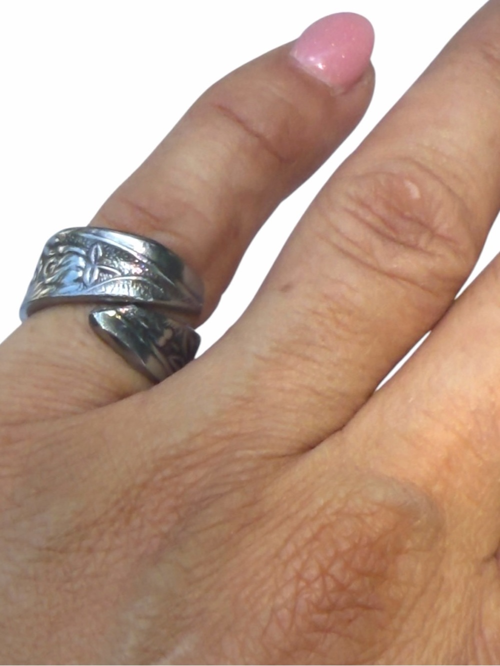 Floral Roses Artisan Ring - Upcycled Silverware - Japan National Stainless Sz 7 - Picture 6 of 15